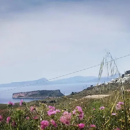Sospesa Tra Cielo E Mare Hébergement de vacances San Nicola Arcella