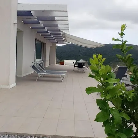 Dom wakacyjny Sospesa Tra Cielo E Mare *